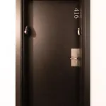 Aéroport - Piscine Sauna Fitness *