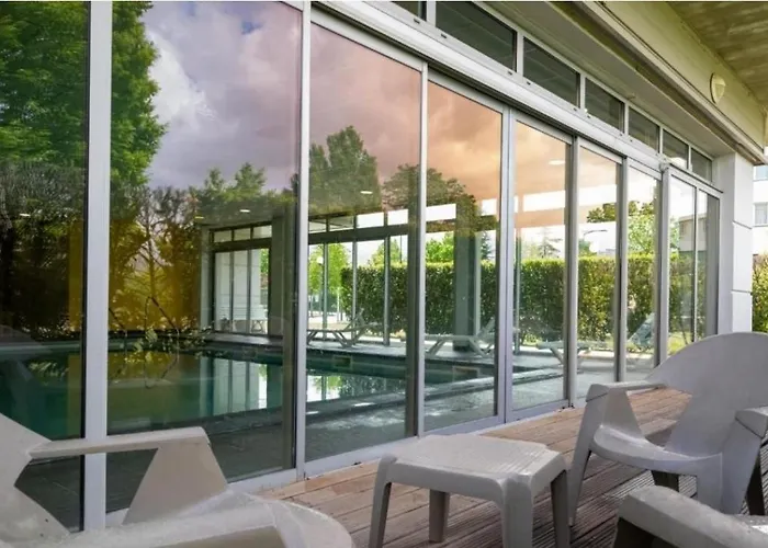 Aeroport - Piscine Sauna Fitness Apartman *