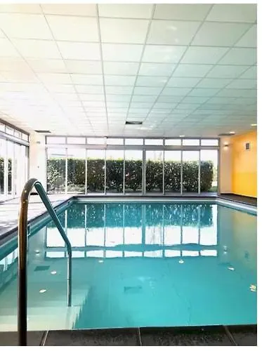 Aeroport - Piscine Sauna Fitness * Toulouse