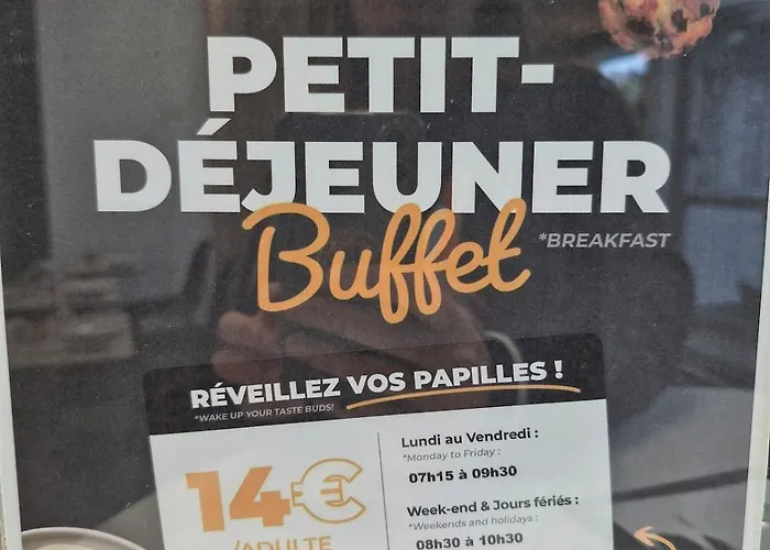 Aeroport - Piscine Sauna Fitness *