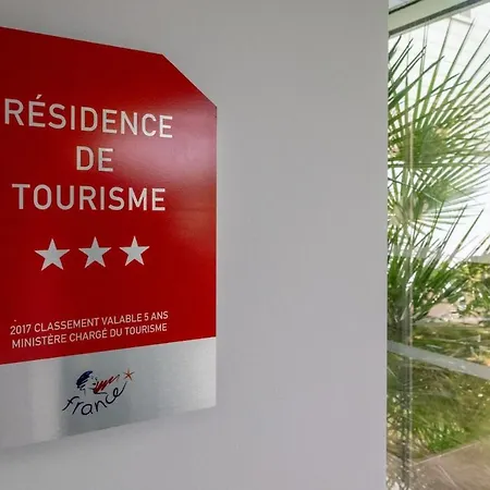 Aéroport - Piscine Sauna Fitness Appartement